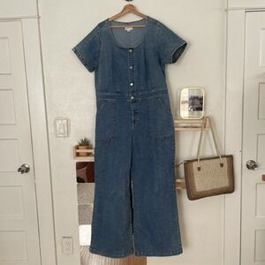 Women's Short Sleeve Button-Front Jumpsuit - Ava & Viv Size 1X